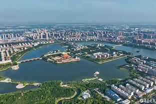 卢：这场比赛输球不算晴雨表 等季后赛时才能称为晴雨表